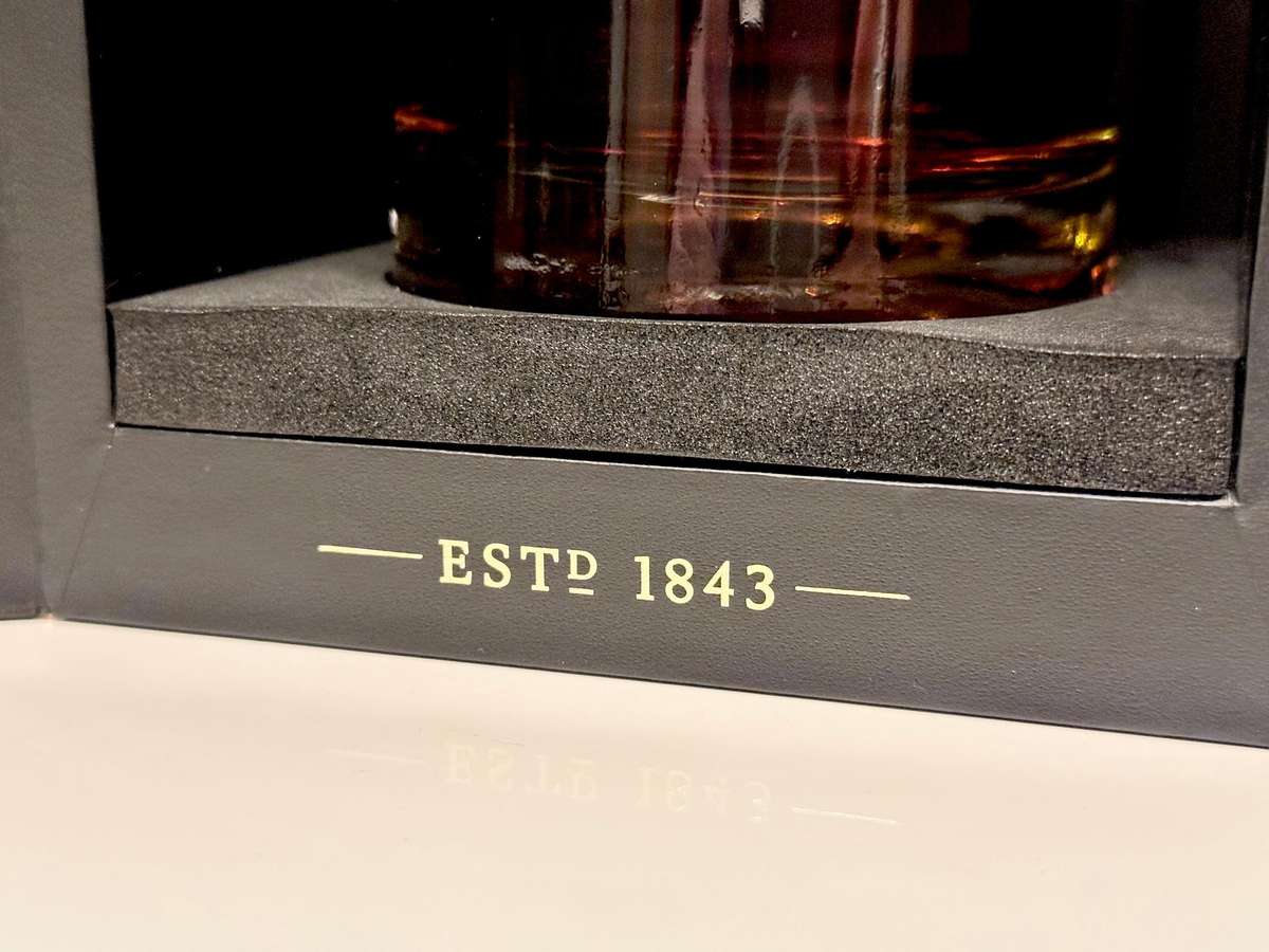 Glenmorangie Signet Prestige Single Malt Scotch Whisky in Display Case