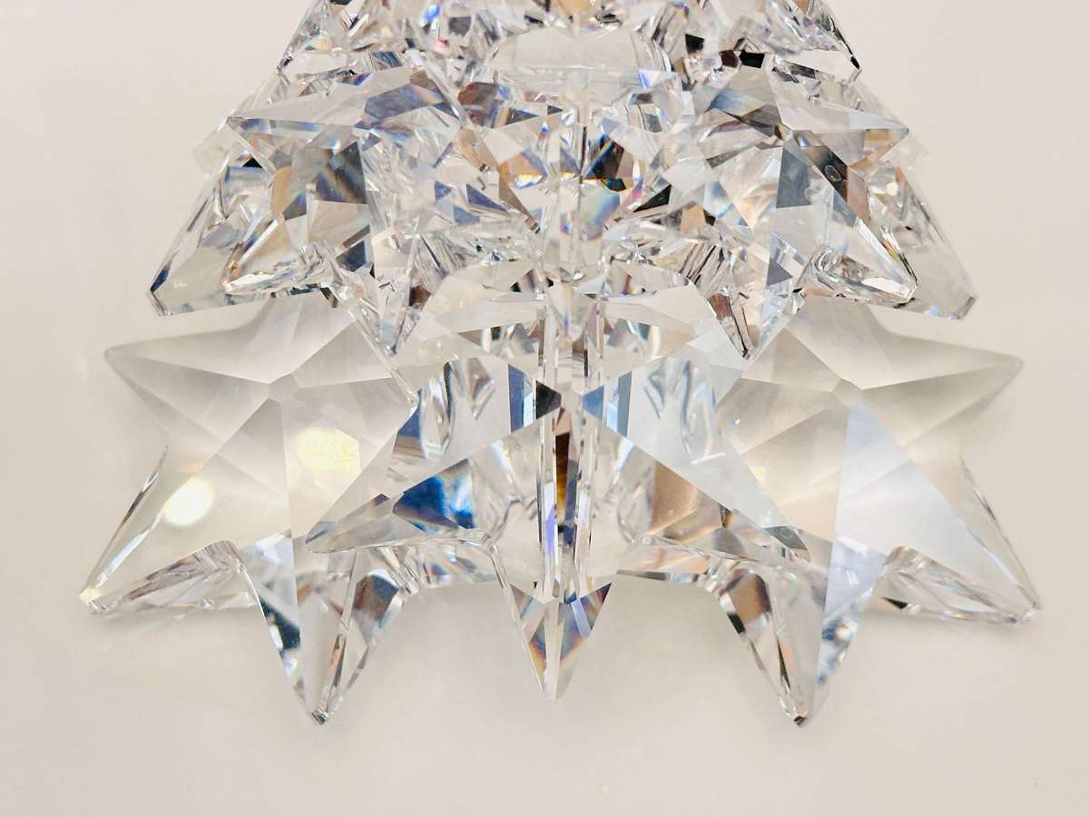 Swarovski Exclusive 2012 Edition Iconic Large Shining Star Collectable