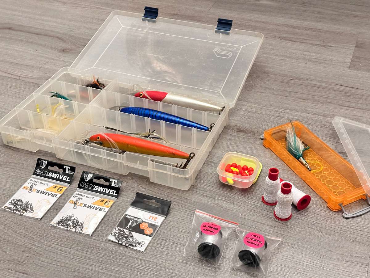 Huge FISHING Tackle Lot