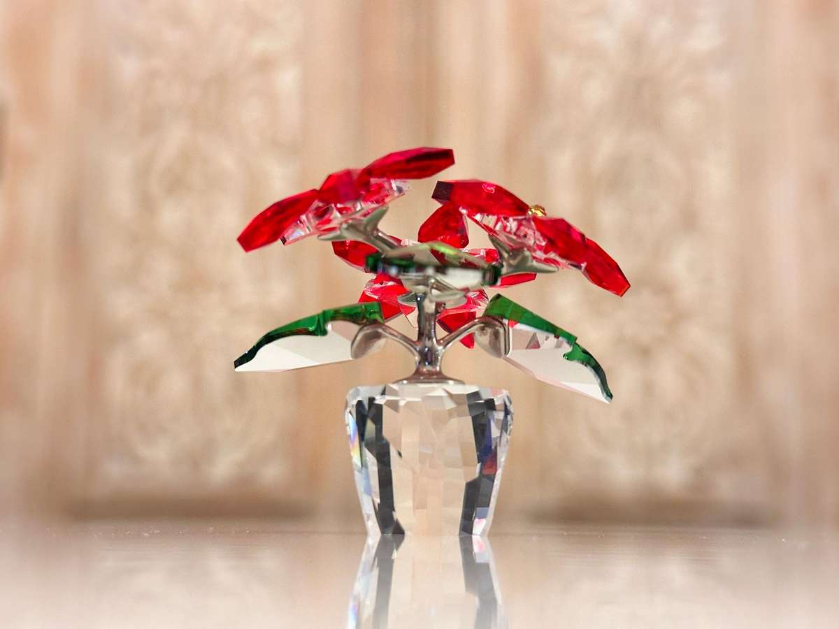 Swarovski Exquisite Retired Collectable