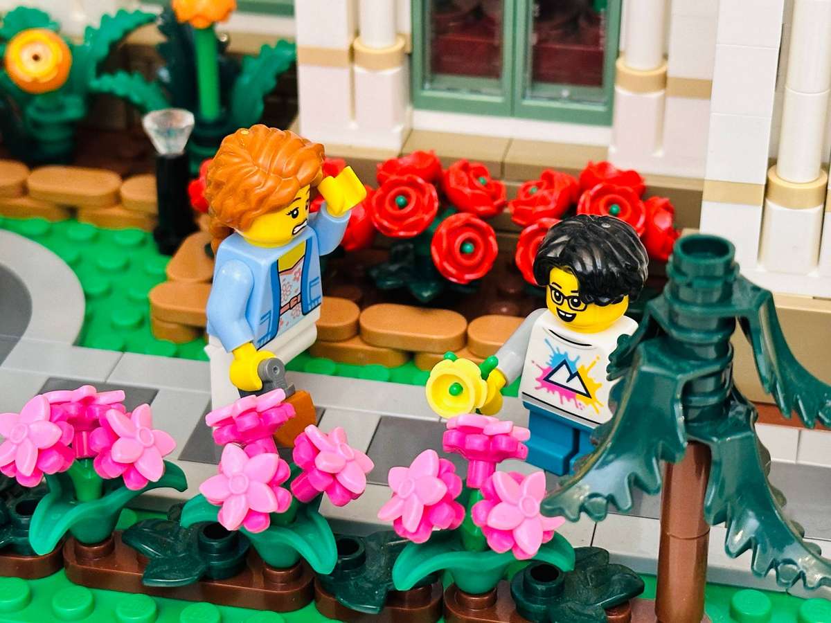 Lego Exclusive Large Botanical Garden Collectable Set with Original Box - 3792Pcs