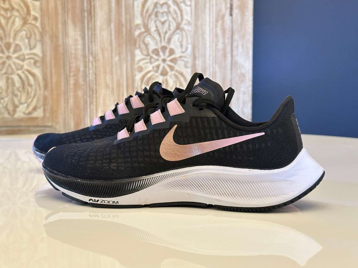 NIKE Zoom Pegasus 37 Ladies Running Shoes