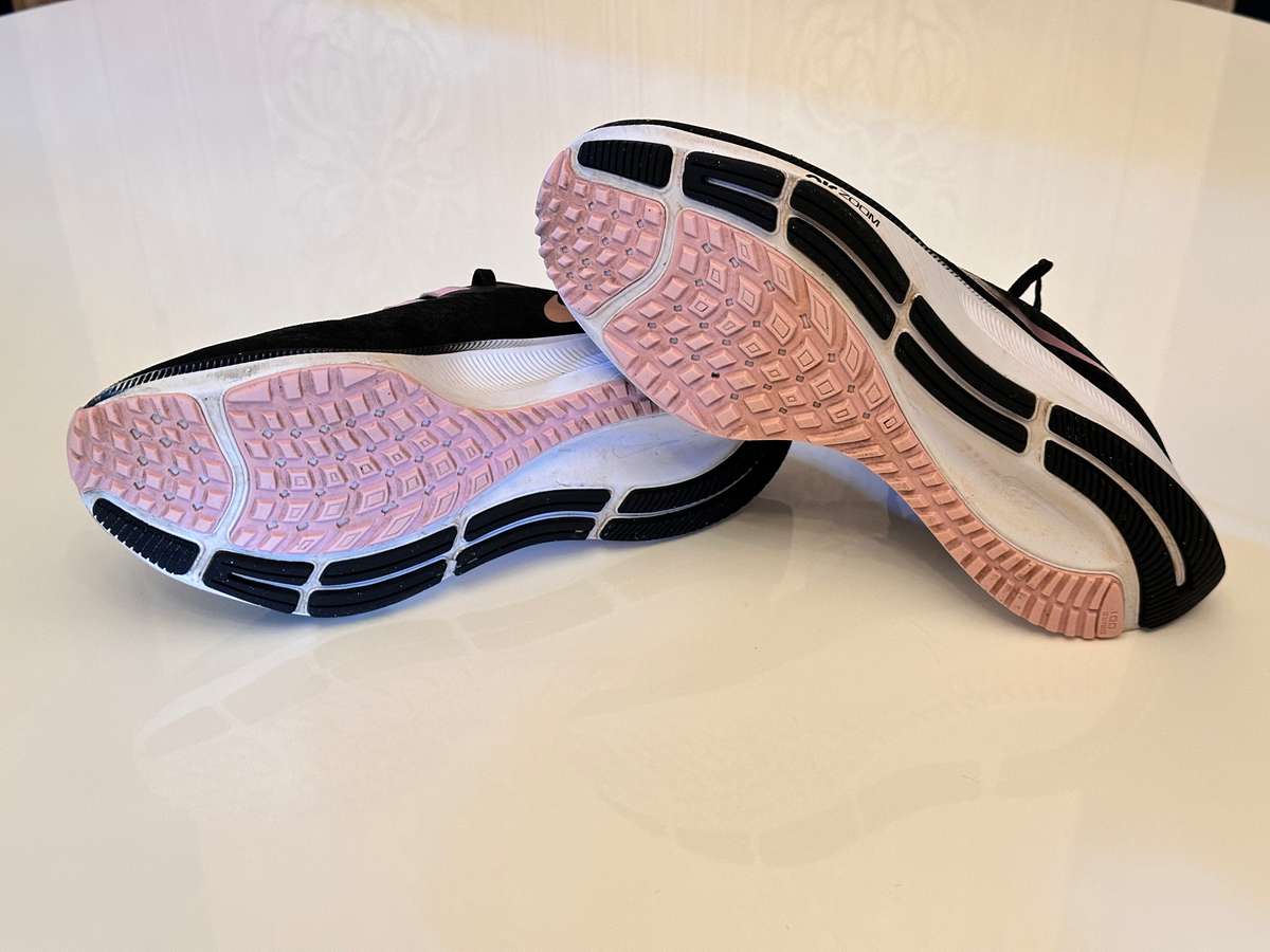 NIKE Zoom Pegasus 37 Ladies Running Shoes