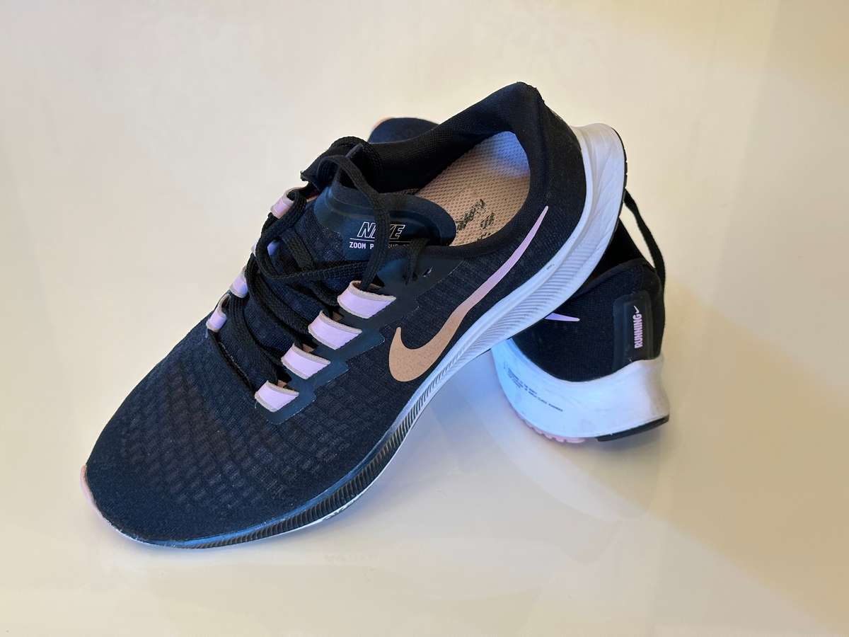 NIKE Zoom Pegasus 37 Ladies Running Shoes