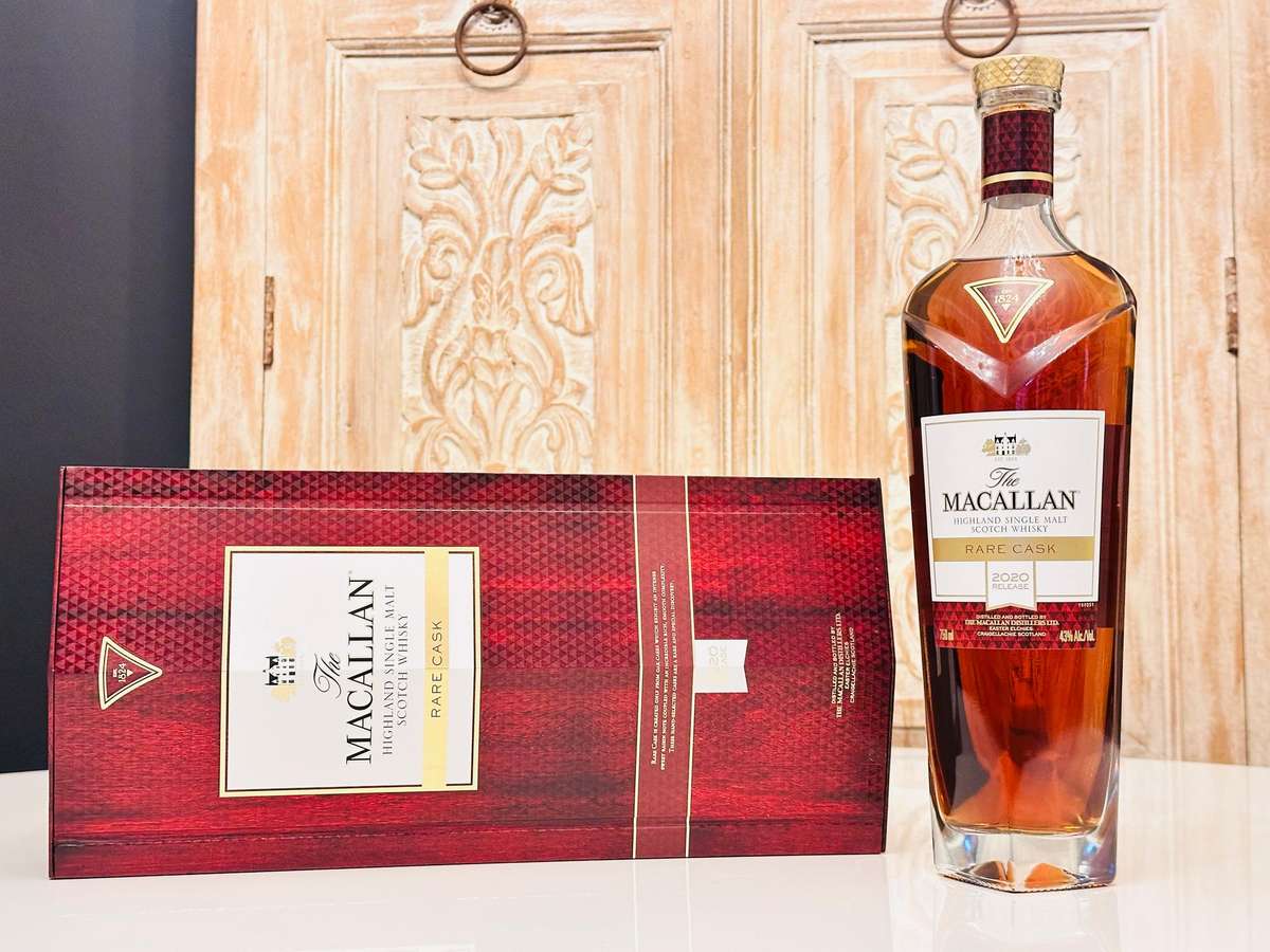 The Macallan Rare Cask 2020 Limited Edition in Macallan Showcase