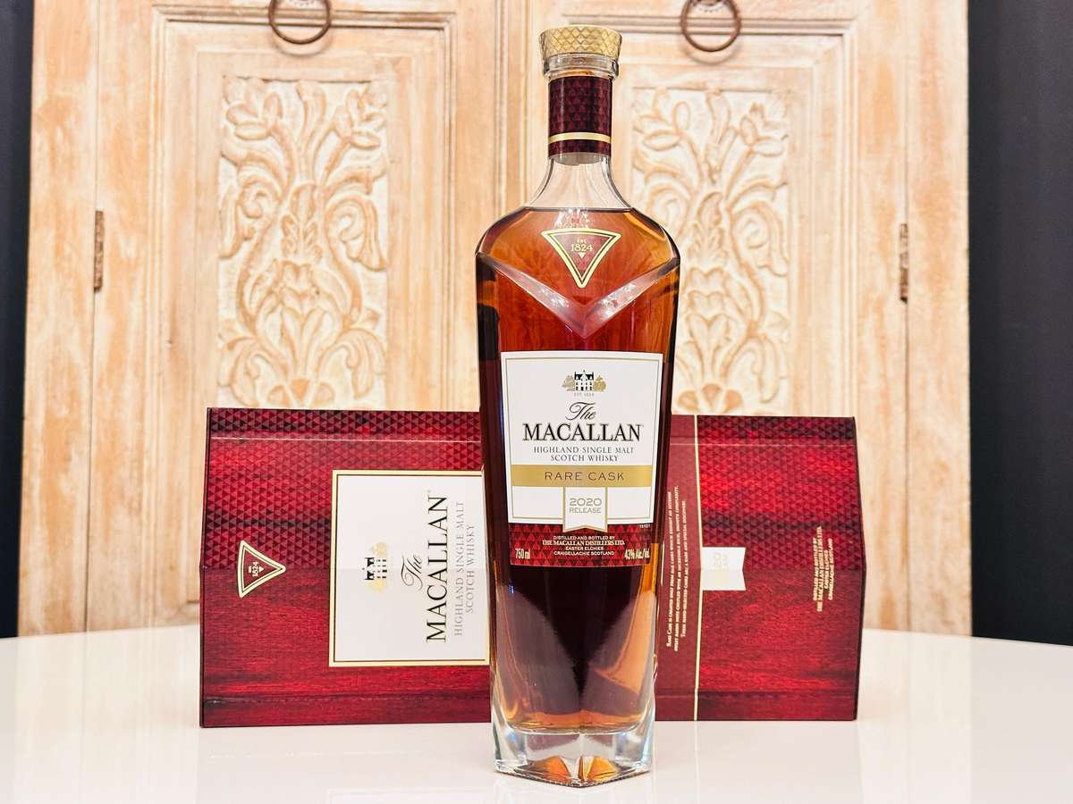 The Macallan Rare Cask 2020 Limited Edition in Macallan Showcase