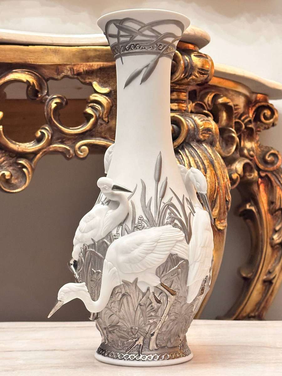 Lladro 2007 Retired Herons Realm Large Collectors Edition Vase with Original Box