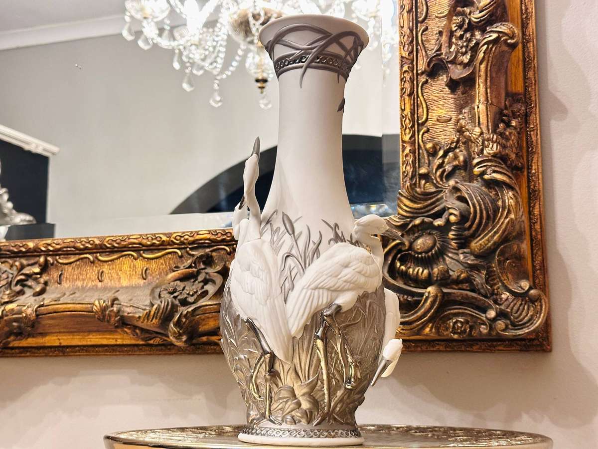 Lladro 2007 Retired Herons Realm Large Collectors Edition Vase with Original Box