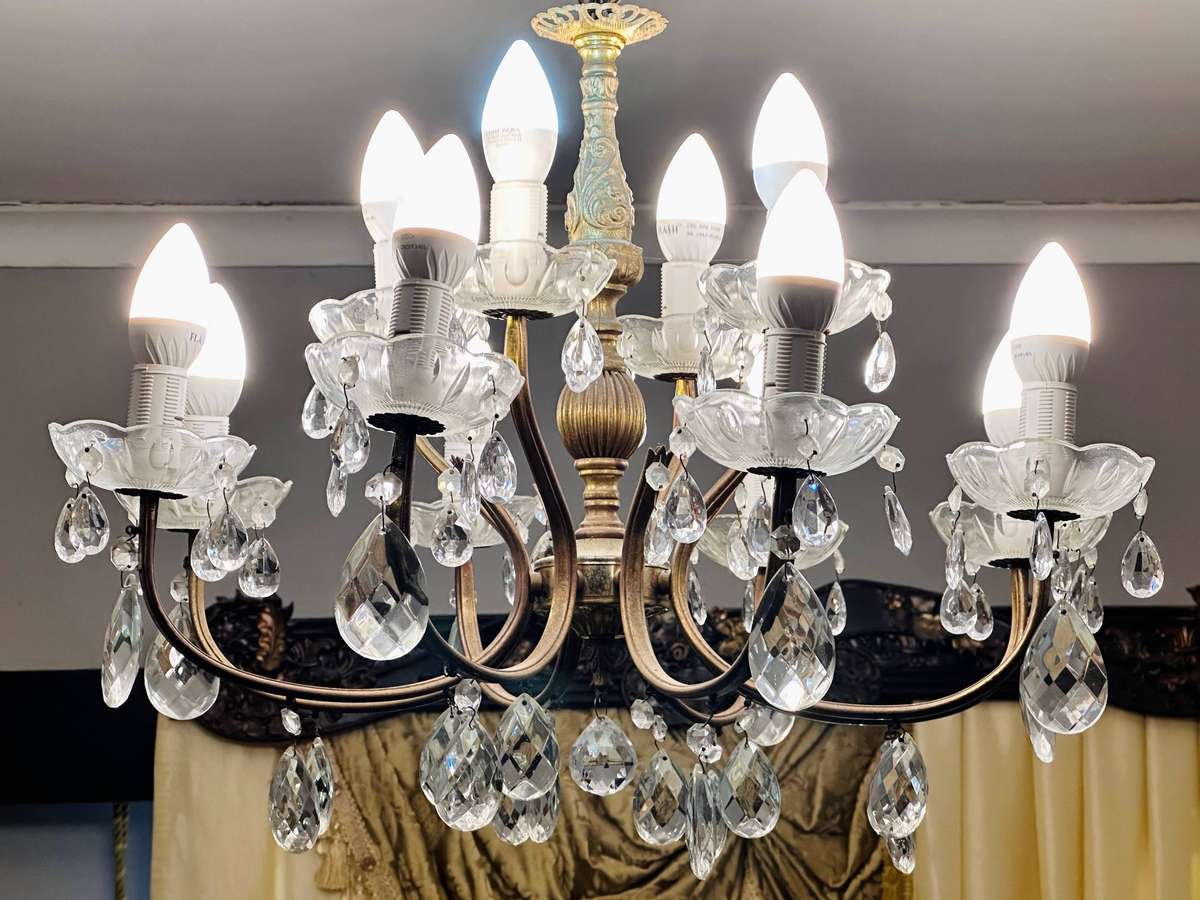 Exquisite French Vintage Large 12 Arm Chandelier