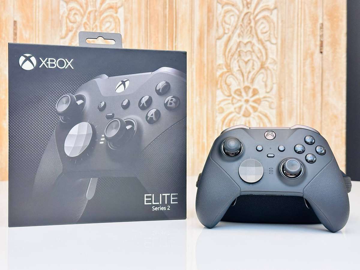 Xbox Elite Series 2 Controller with Original Box