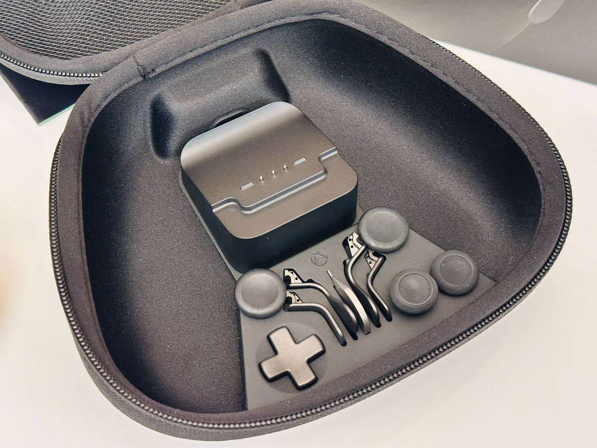 Xbox Elite Series 2 Controller with Original Box