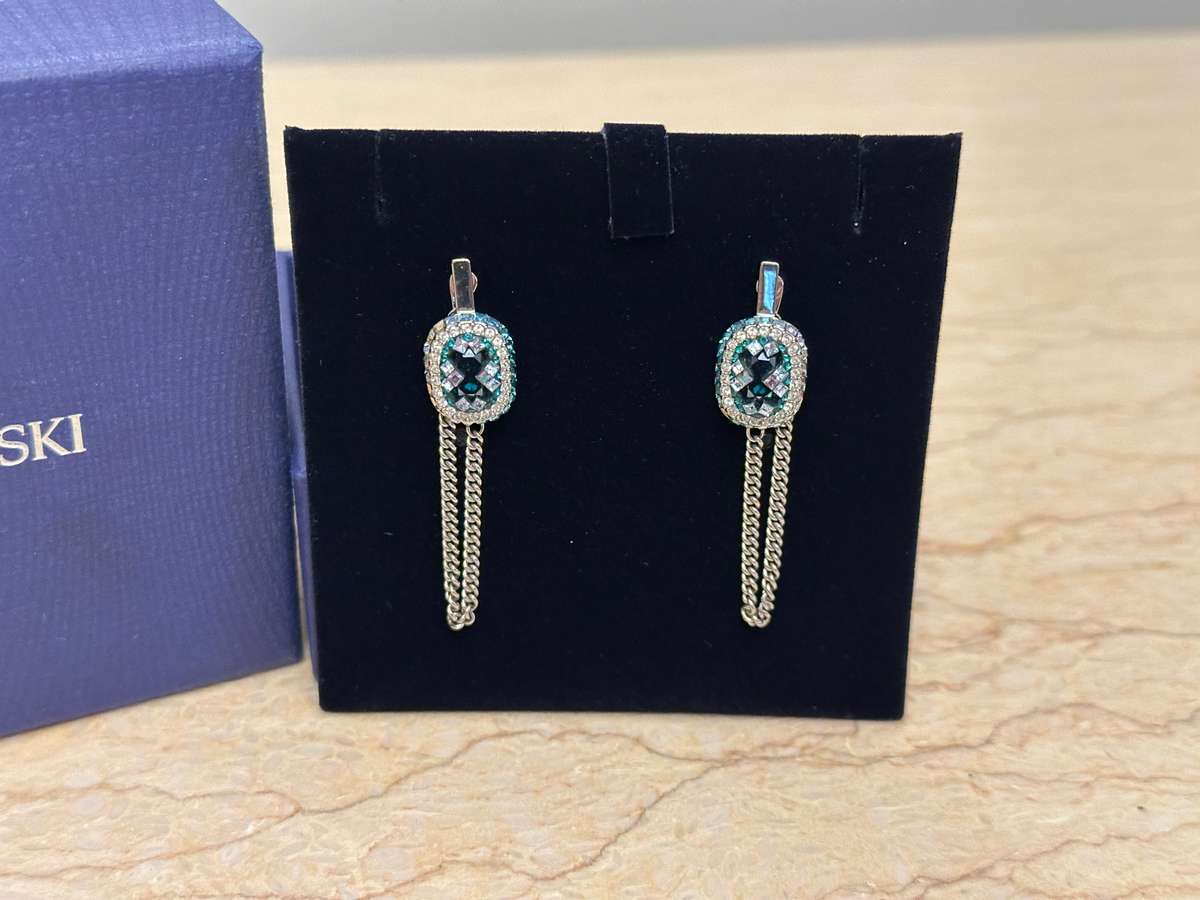SWAROVSKI Statement Earrings
