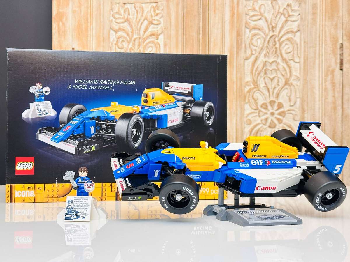 Lego Iconic F1 Nigel Mansell Williams Racing Collectable Model with Original Box
