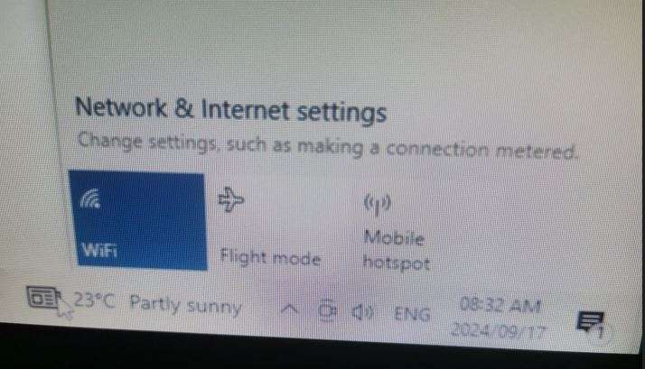 Lenovo C260 AIO - 19.5" LED - 2GB RAM/ 500GB HDD + Windows 10 - Excellent conditon