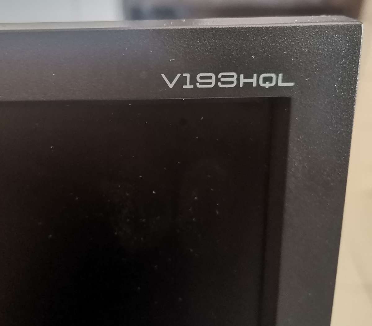 Acer V193HQL 19" Monitor - VGA port only