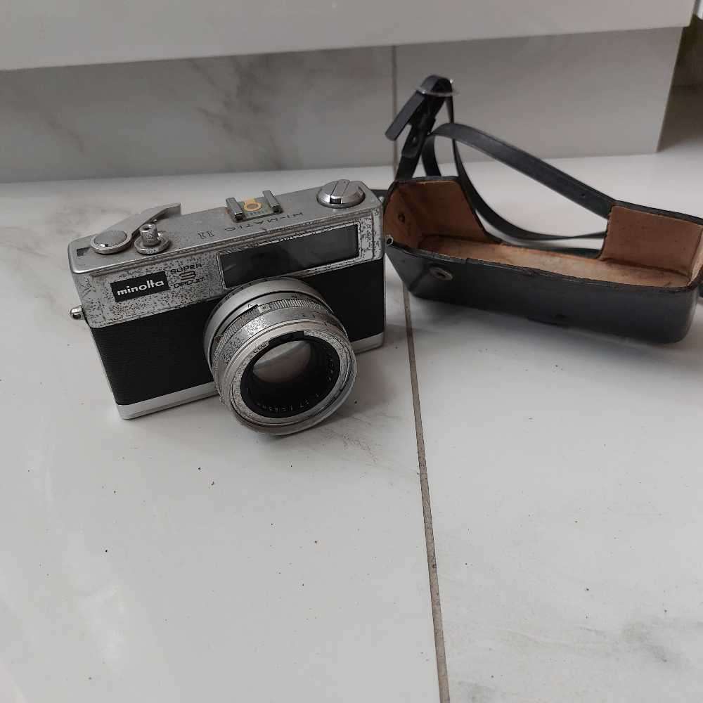 Vintage Minolta Hi-Matic 11