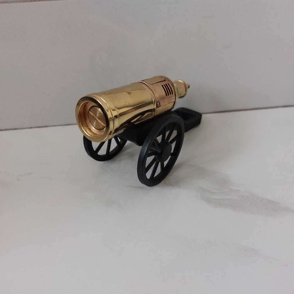 Vintage modern Cannon table lighter