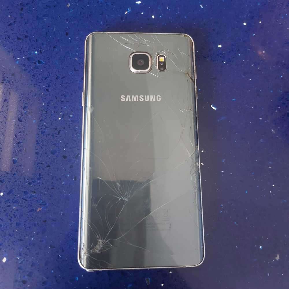 Samsung Galaxy S23 plus