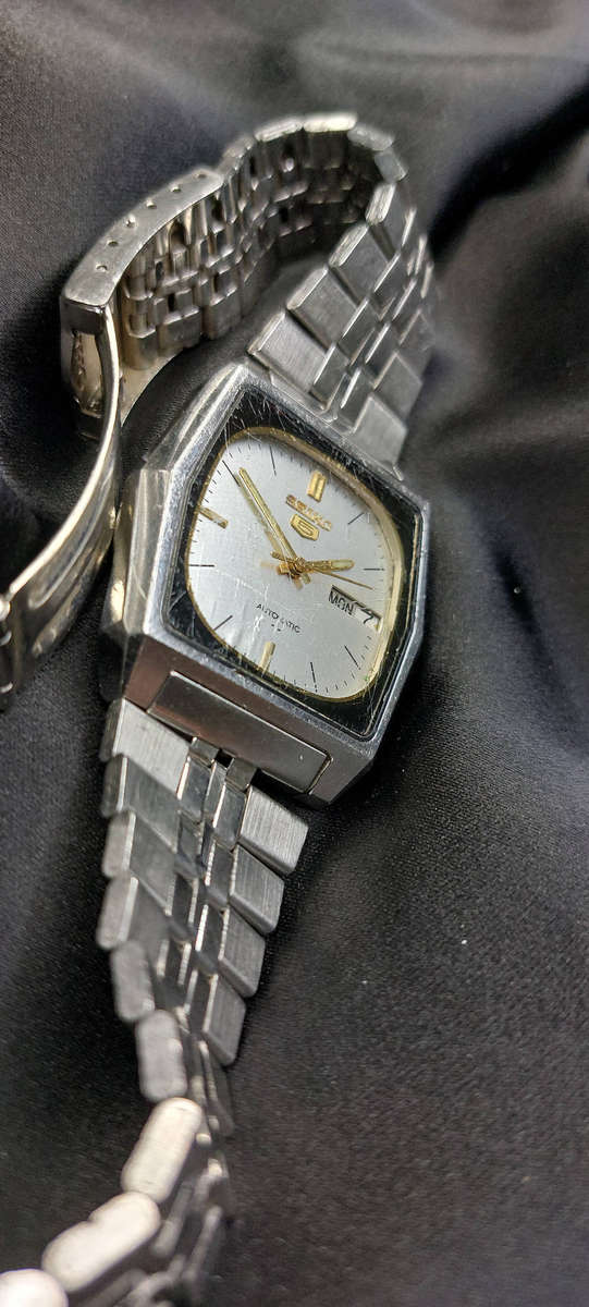 Seiko 5 Automatic 7009-5560