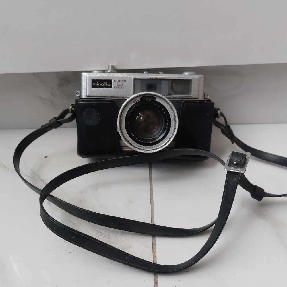 Vintage Minolta Hi-Matic 11
