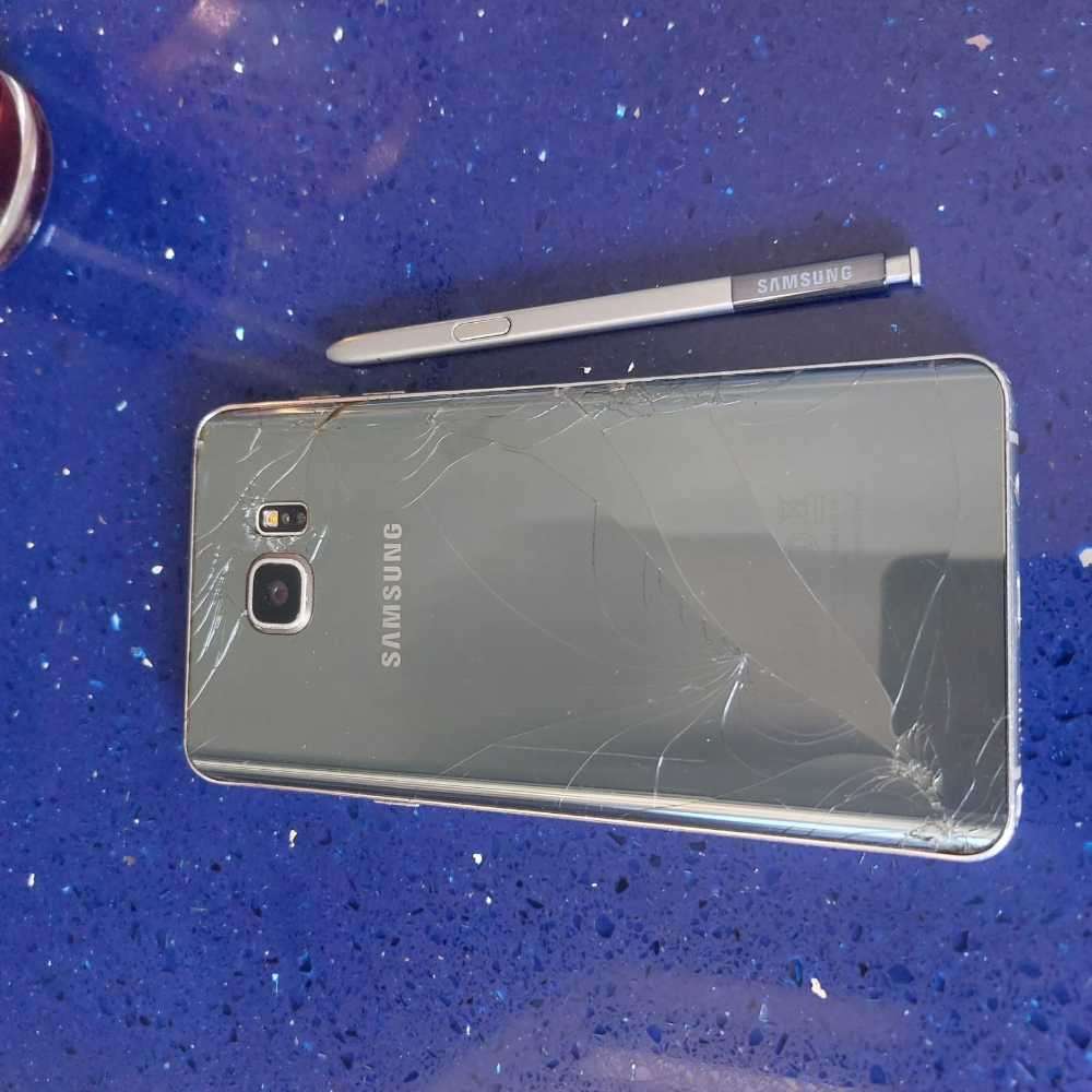 Samsung Galaxy S23 plus