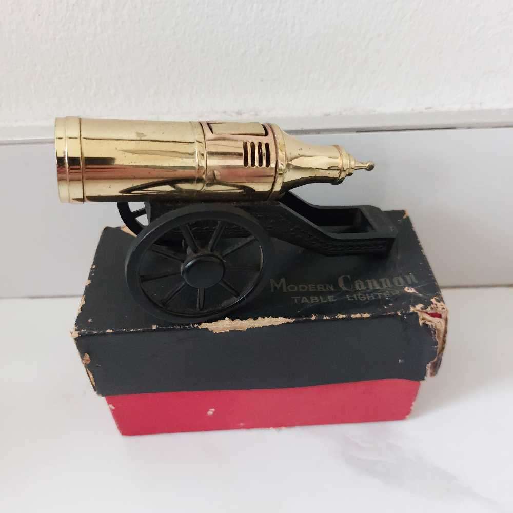 Vintage modern Cannon table lighter