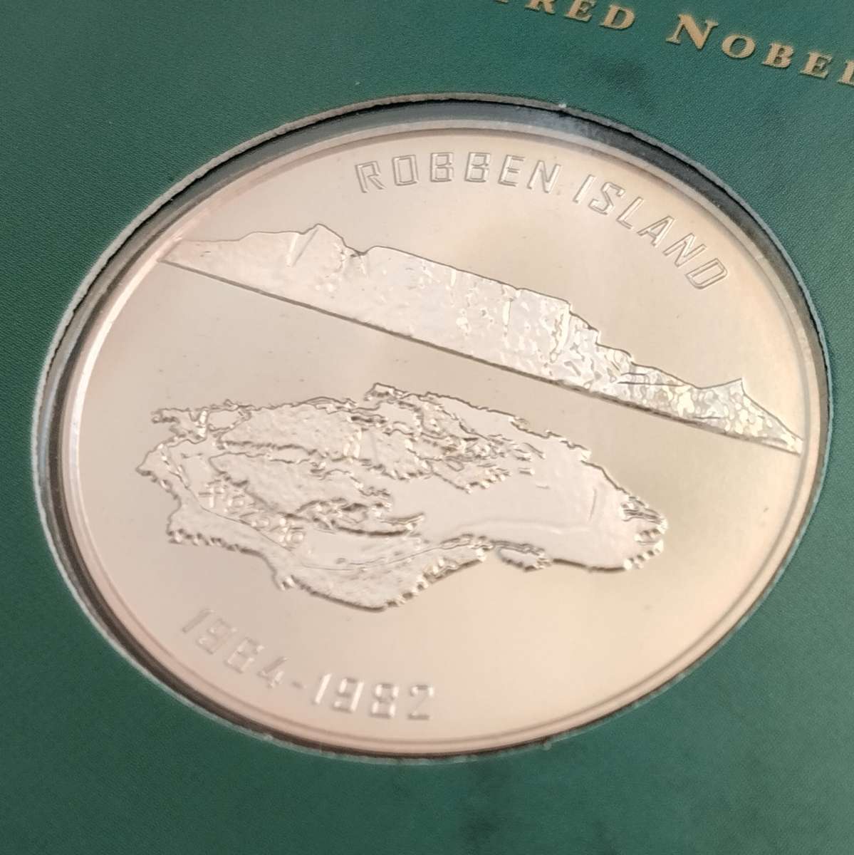 1993 Mandela Noble Peace Prize Commemorative Medal #C0039