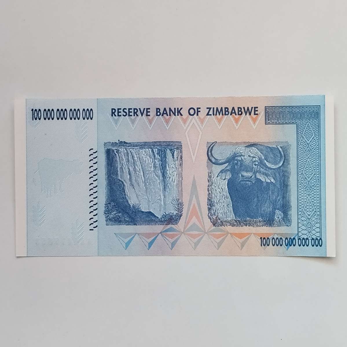 UNC 100 Trillion Dollar Zimbabwe Note #N0007