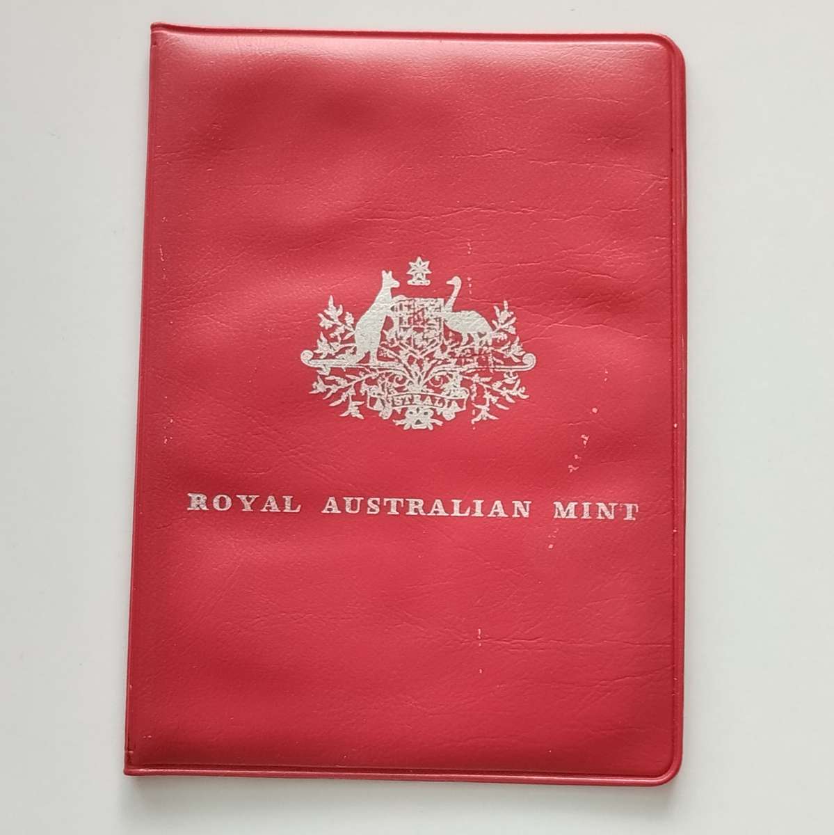 1976 Australian Uncirculated Coin Set (1 Cent to 50 Cent)  #C0106