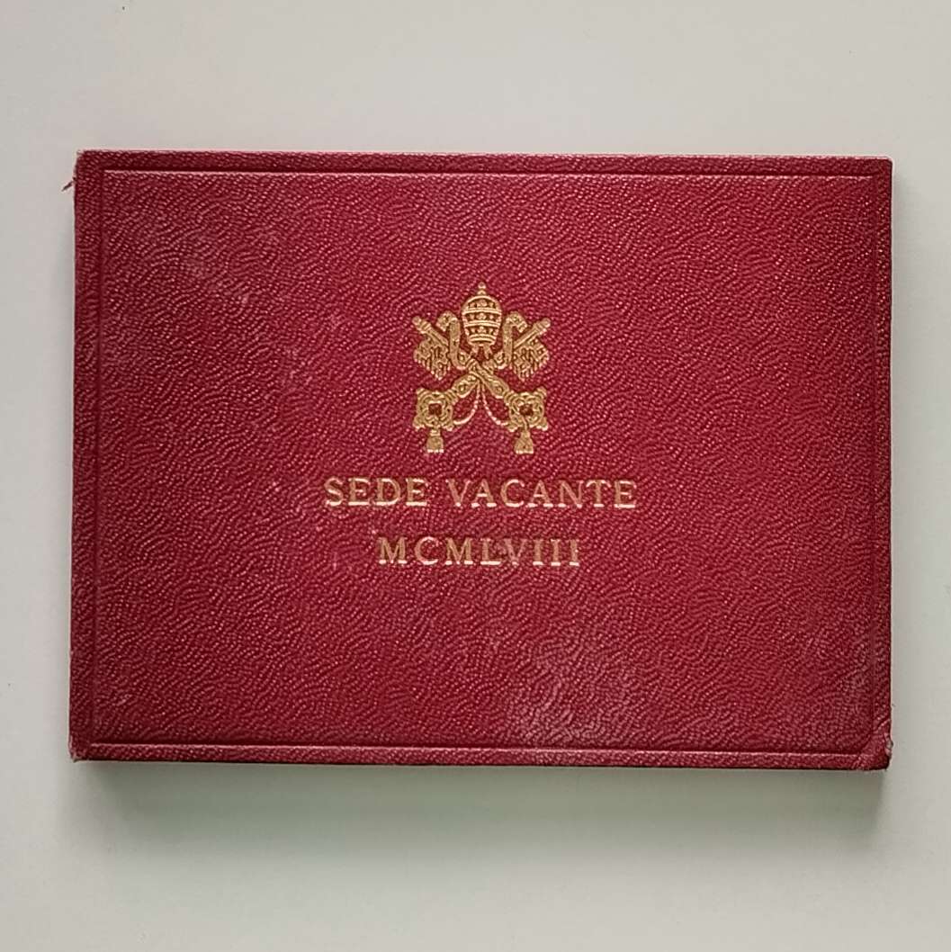 1958 500 Lire Vatican City Uncirculated Coin in Booklet #C0111