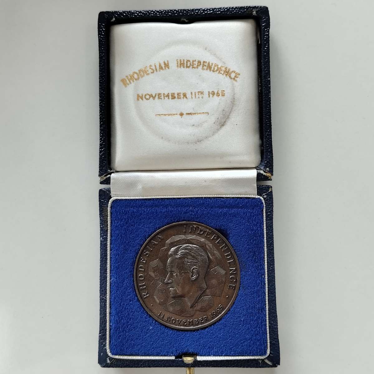 1965 Rhodesian Independence Medallion in Box #M0057