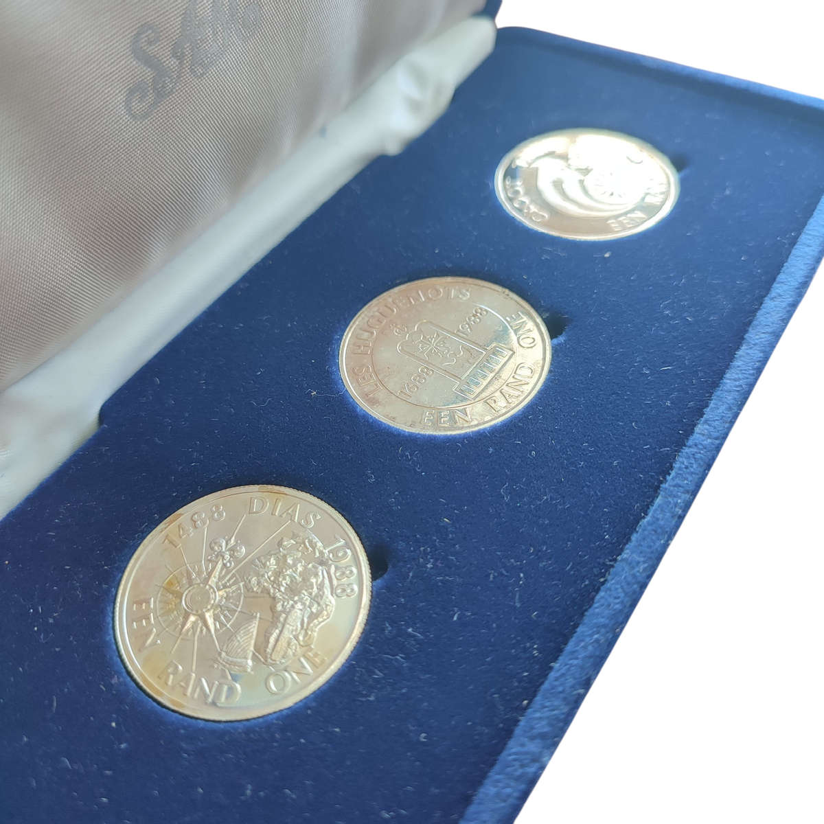 1988 3x Silver R1 Set in SA Mint Box #D0001