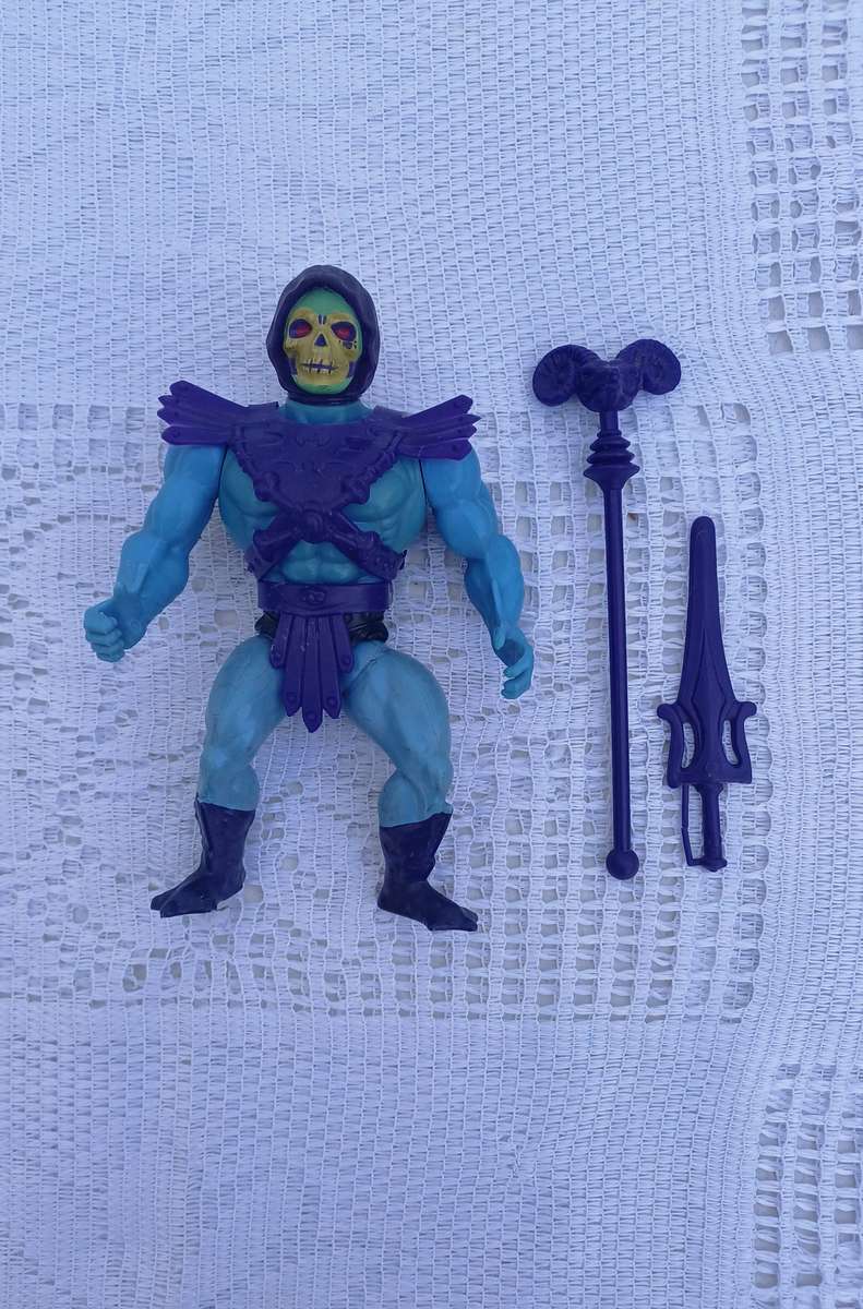 Vintage 1981 Skeletor (Complete) Masters of the Universe (MOTU) Soft-head Figure