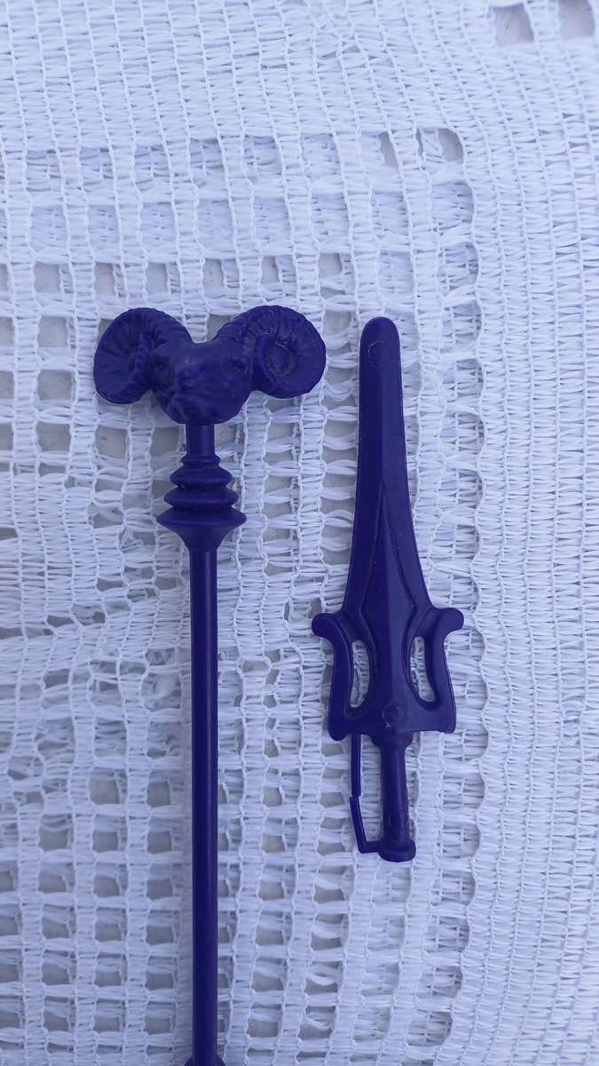 Vintage 1981 Skeletor (Complete) Masters of the Universe (MOTU) Soft-head Figure