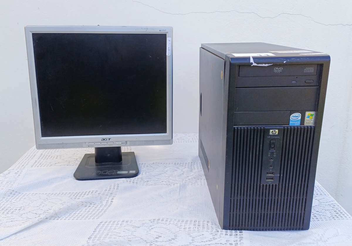 Computer & Screen up for bid [To use or for parts]