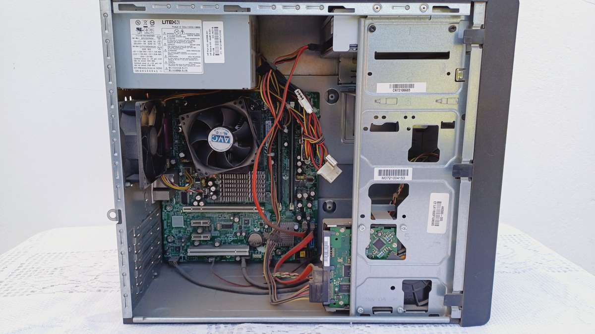 Computer & Screen up for bid [To use or for parts]