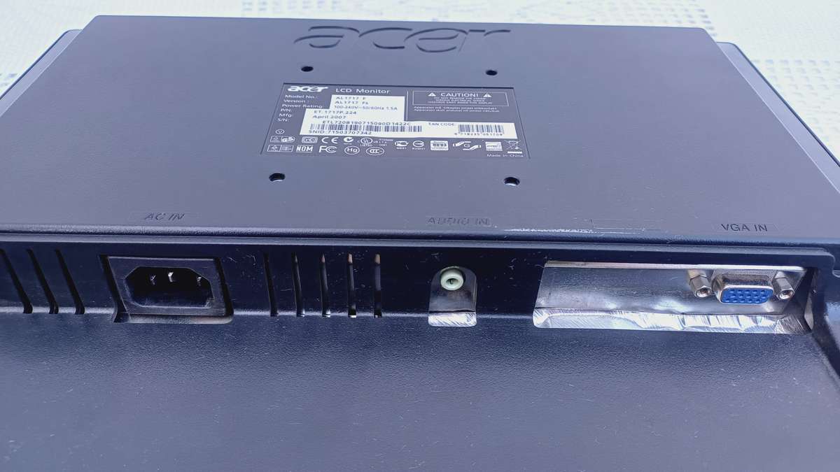 Computer & Screen up for bid [To use or for parts]