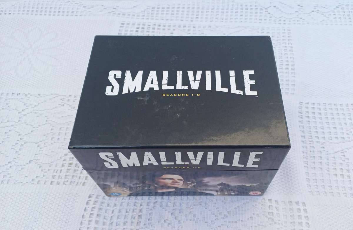 Smallville Box Set - Seasons 1-9 (DVD)