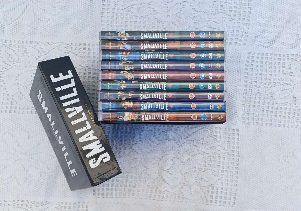 Smallville Box Set - Seasons 1-9 (DVD)