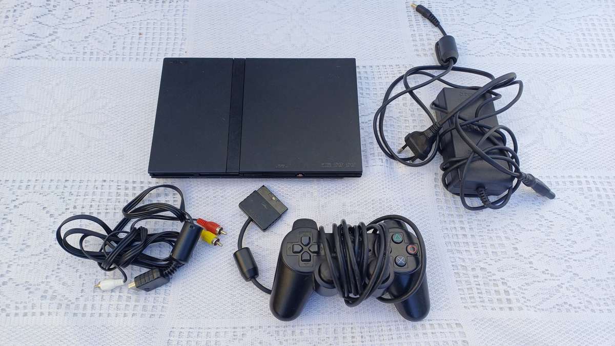Ps2 Slim + Controller up for bid [Read description]
