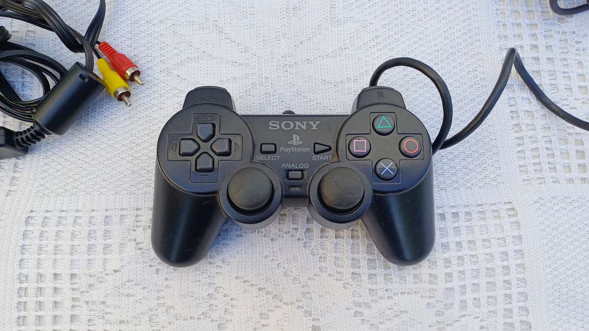 Ps2 Slim + Controller up for bid [Read description]