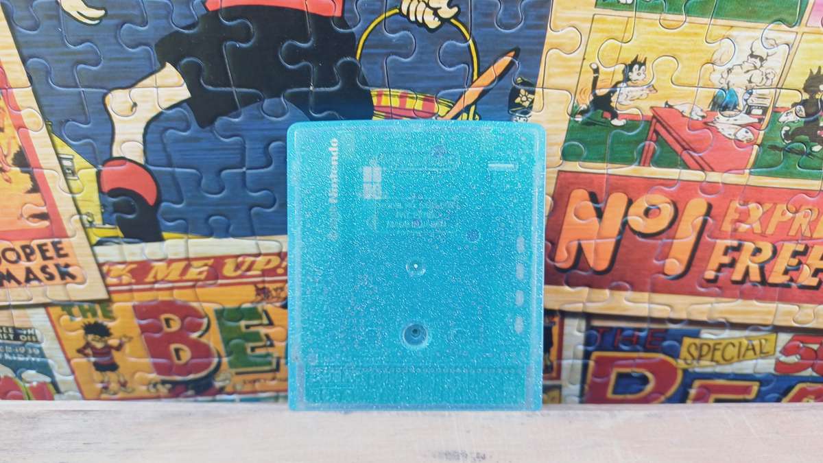 Pokémon Crystal Version - Gameboy Colour PAL ** Needs Battery**