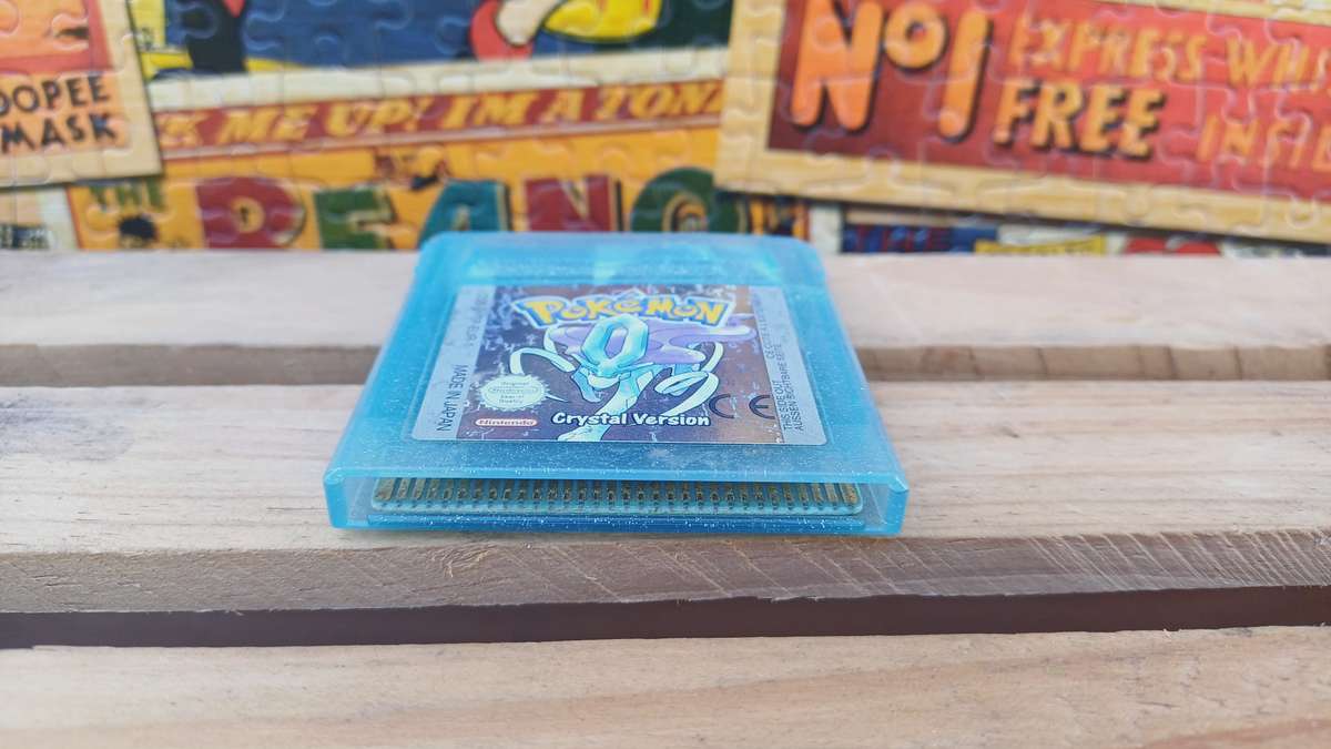 Pokémon Crystal Version - Gameboy Colour PAL ** Needs Battery**