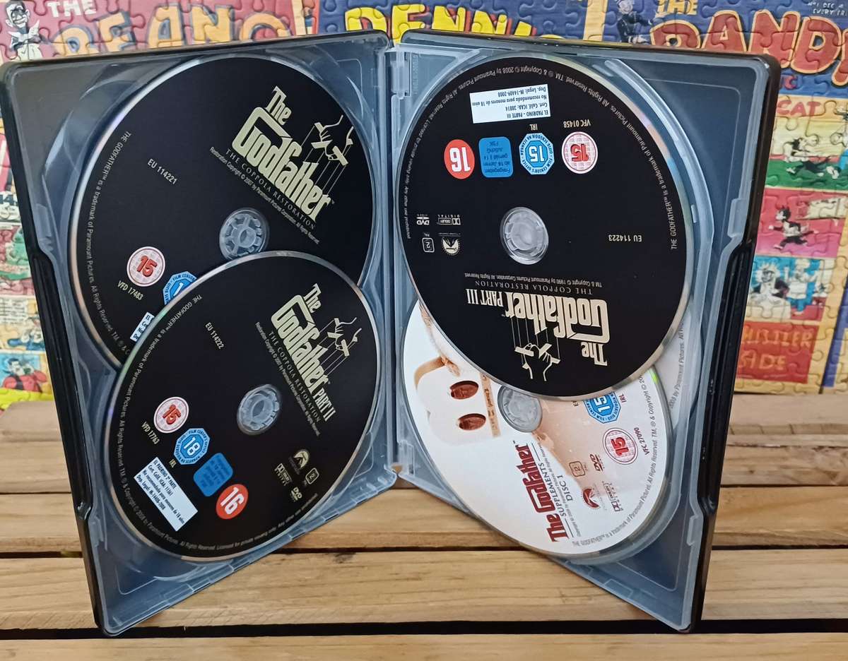 The Godfather: The Coppola Restoration - Steel Case (DVD)