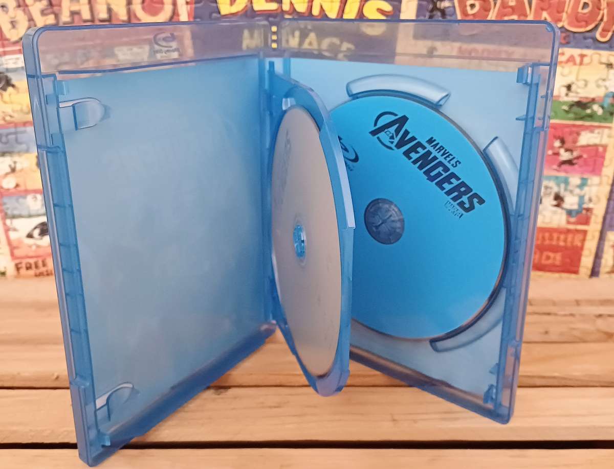 Marvels: The Avengers (Blu ray + DVD)