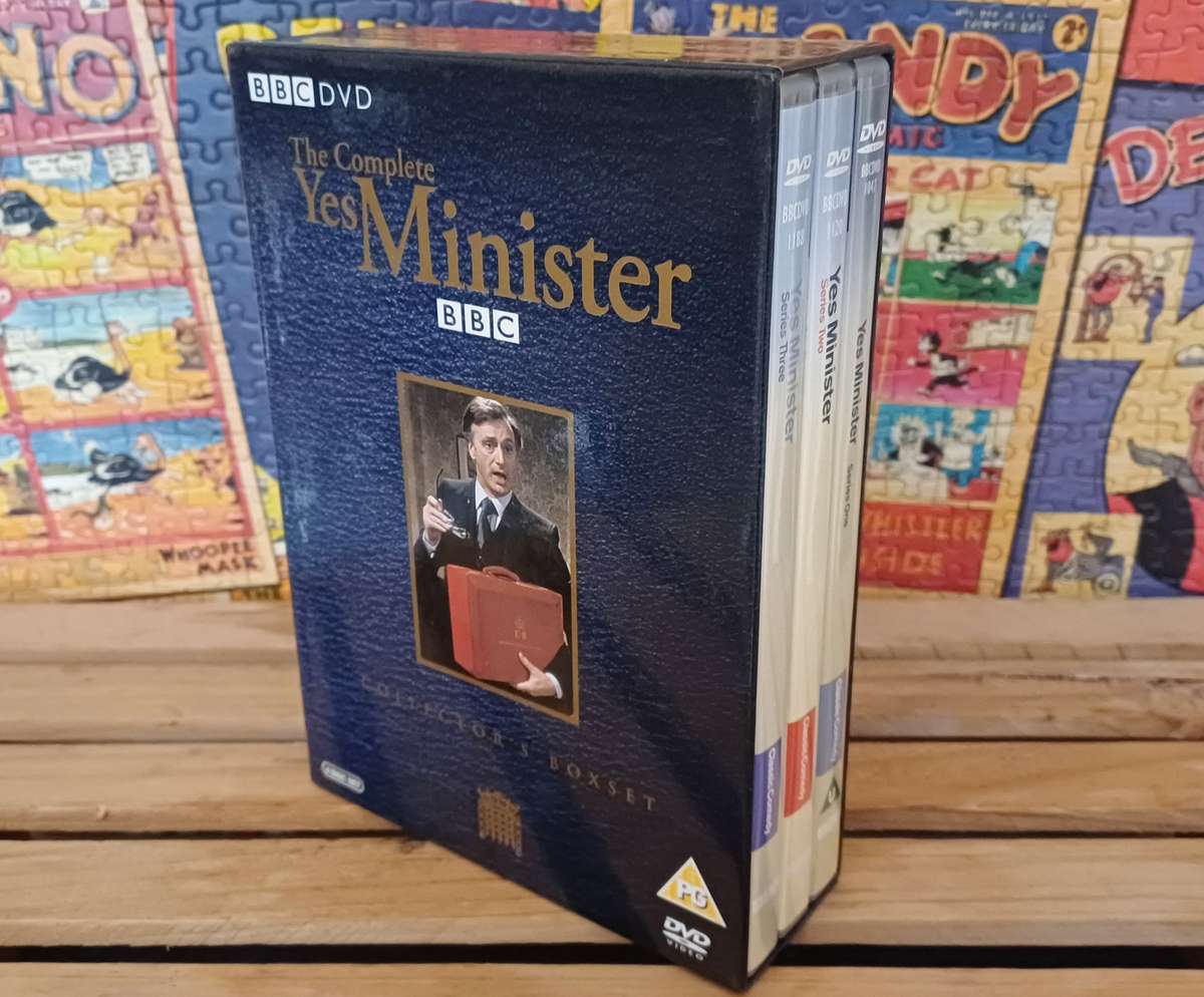 The Complete Yes Minister - Collector's Box Set