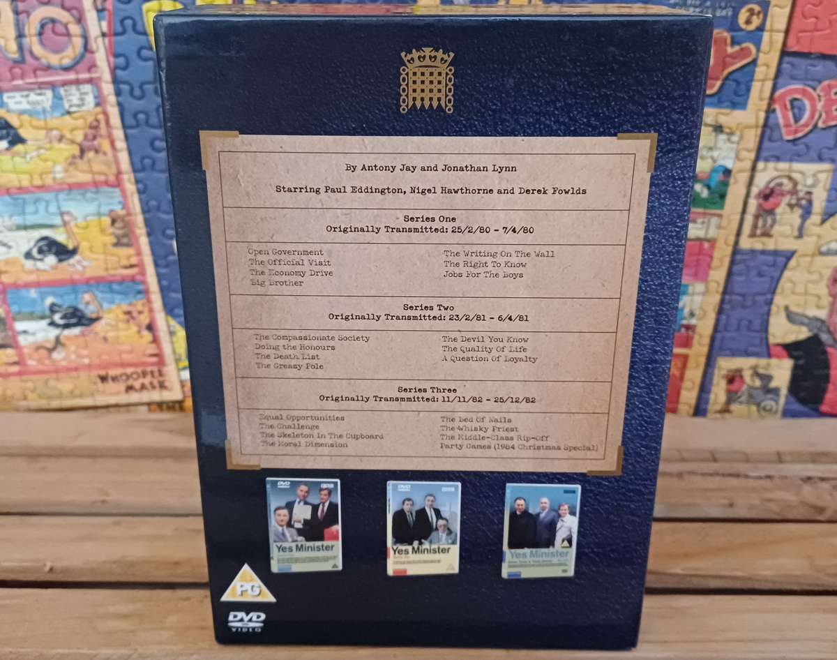 The Complete Yes Minister - Collector's Box Set