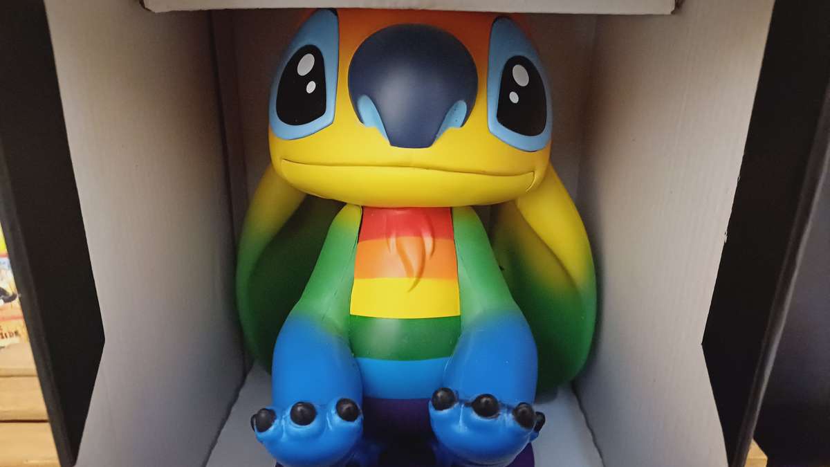 Rainbow Stitch - Cable Guy