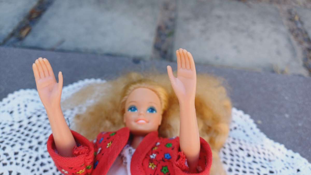 Mattel Vintage 1966 Barbie Twist & Turn Waist - Bendable Knees