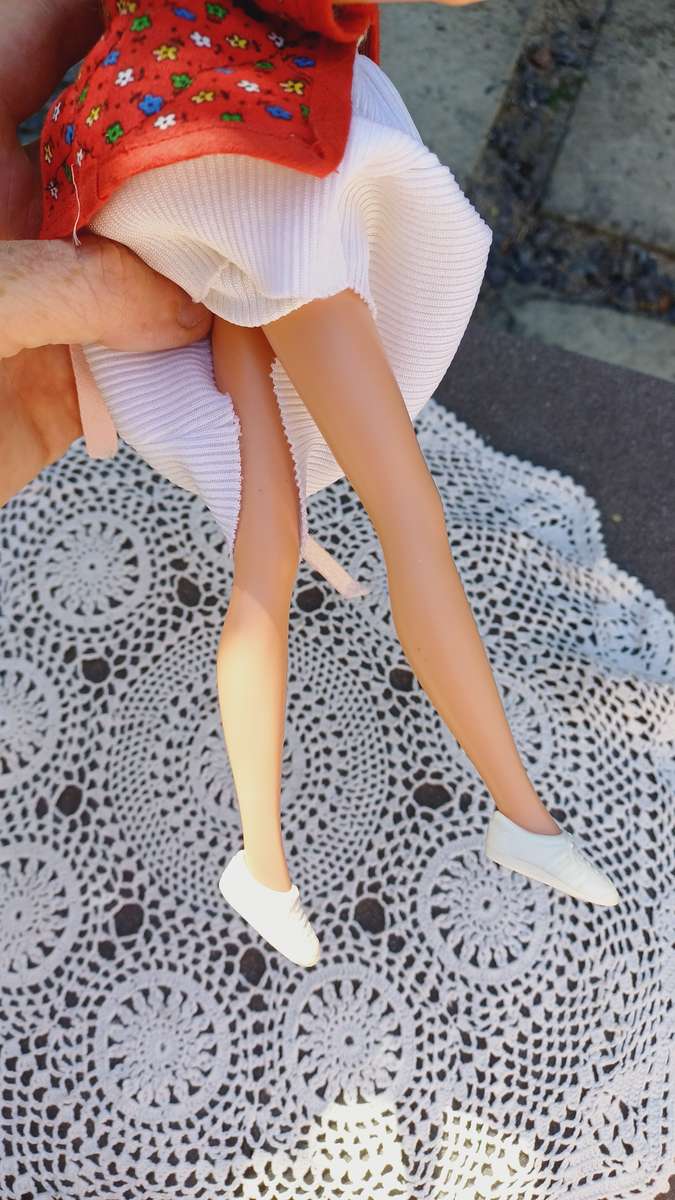 Mattel Vintage 1966 Barbie Twist & Turn Waist - Bendable Knees